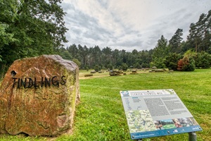 Findlingspark Clenzer Schweiz